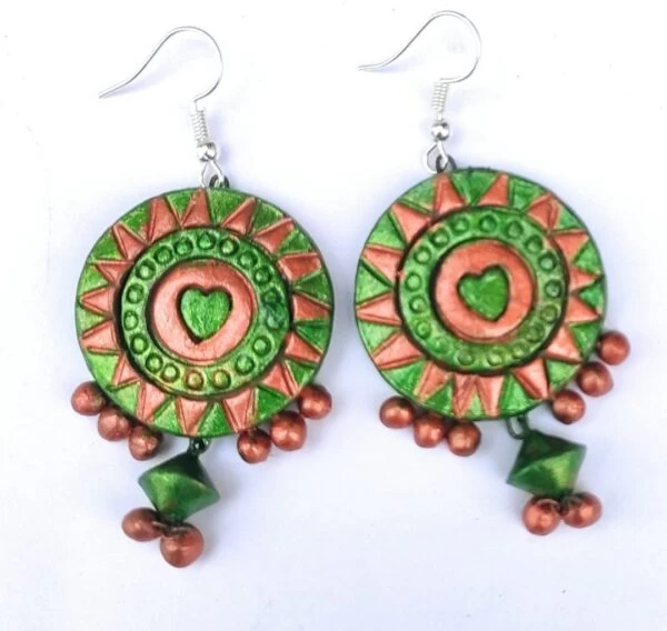 Round Shape Green and Metal Clay Earrings |