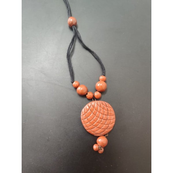 Terracotta Queen's Pendant With Beads |